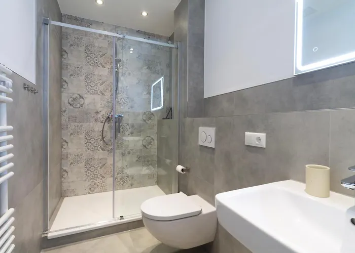 Home-on Ruedesheim *