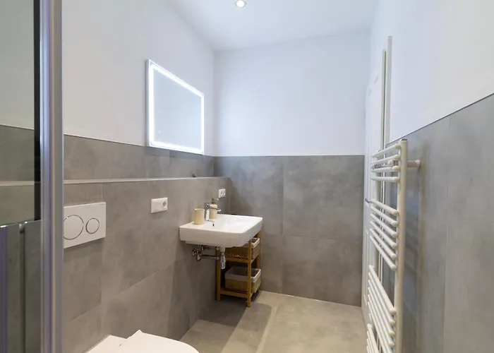 Home-on Ruedesheim * Рюдесхайм-на-Рейне