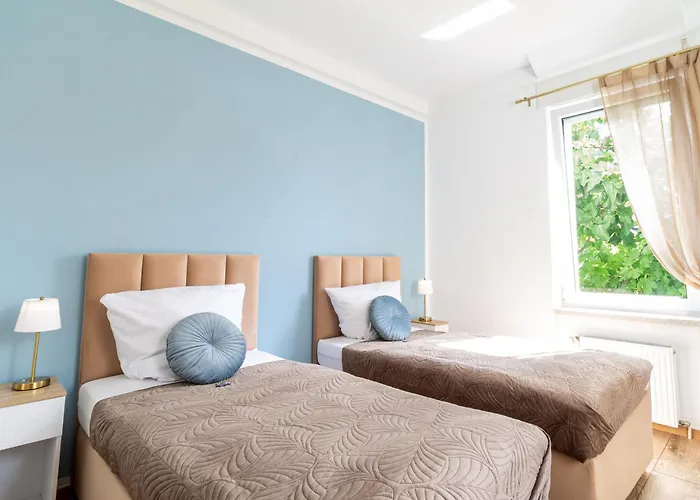 Home-on Ruedesheim * Рюдесхайм-на-Рейне